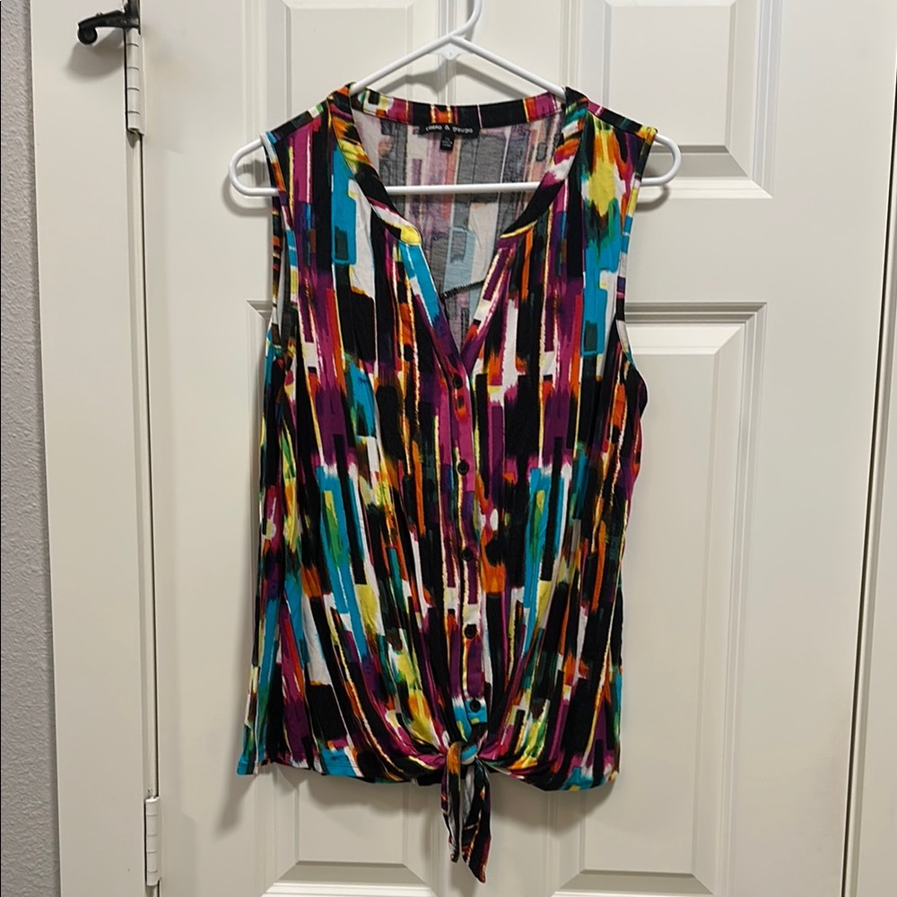 Cable & Gauge Colorful Sleeveless XL Blouse